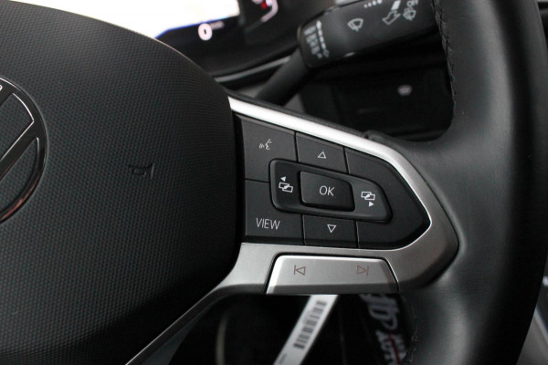 Volkswagen Transporter 2.0 TDI L2H1 150PK JB- EDITION DSG / PDC / VERLAGINGSVEREN / LEDEREN BEKLEDING / FULL / APPLE CARPLAY /NAVI