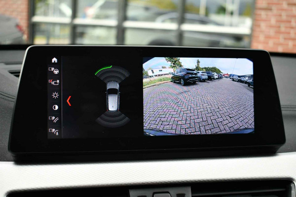 BMW X1 xDrive25e M-Sport Pano El-zetels Camera Carplay El-klep Shadowline