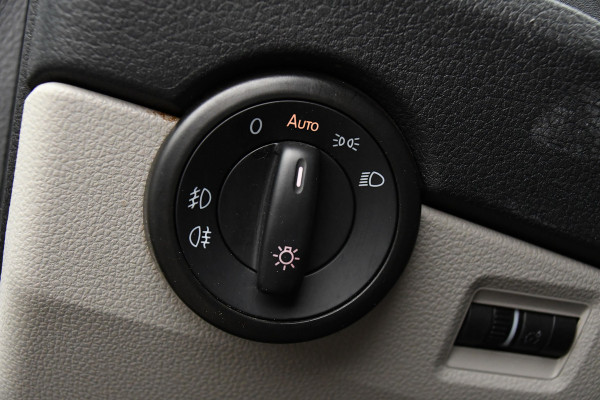 Volkswagen Transporter 2.0 TDI L2H1 Highline Cruise, Carplay, LED, 150pk, 2 x Schuifdeur,  Automaat, Trekhaak, Uniek! Niet op locatie bij ons aanwezig!