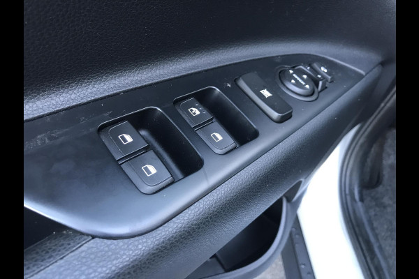 Kia Stonic 1.0 DynamicPlusLine Automaat Trekhaak 7 JAAR GAR.