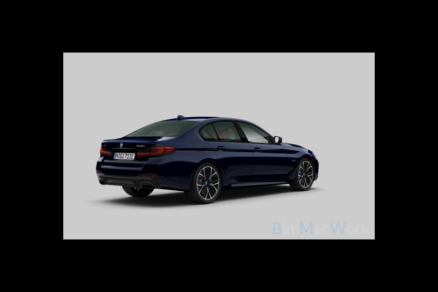 BMW 5 Serie 545e xDrive M-Sport Pano ACC HUD 20inch 360 Laser HiFi Adp-demping