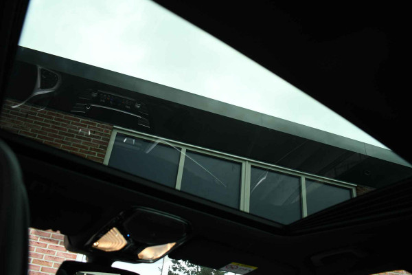 BMW 5 Serie 545e xDrive M-Sport Pano ACC HUD 20inch 360 Laser HiFi Adp-demping