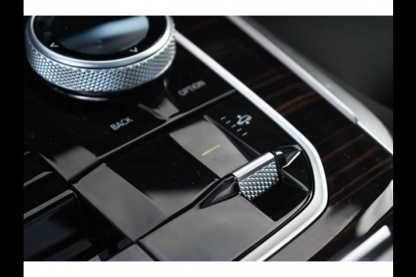 BMW X5 xDrive50e M-Sport Pro Pano Trekh ACC Comfstoel HUD 360