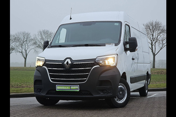 Renault Master T33 2.3 dCi 135 L2H2 airco navi, pdc, trekhaak