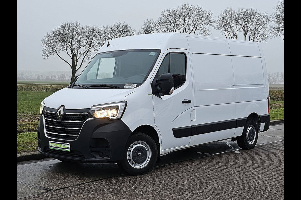 Renault Master T33 2.3 dCi 135 L2H2 airco navi, pdc, trekhaak