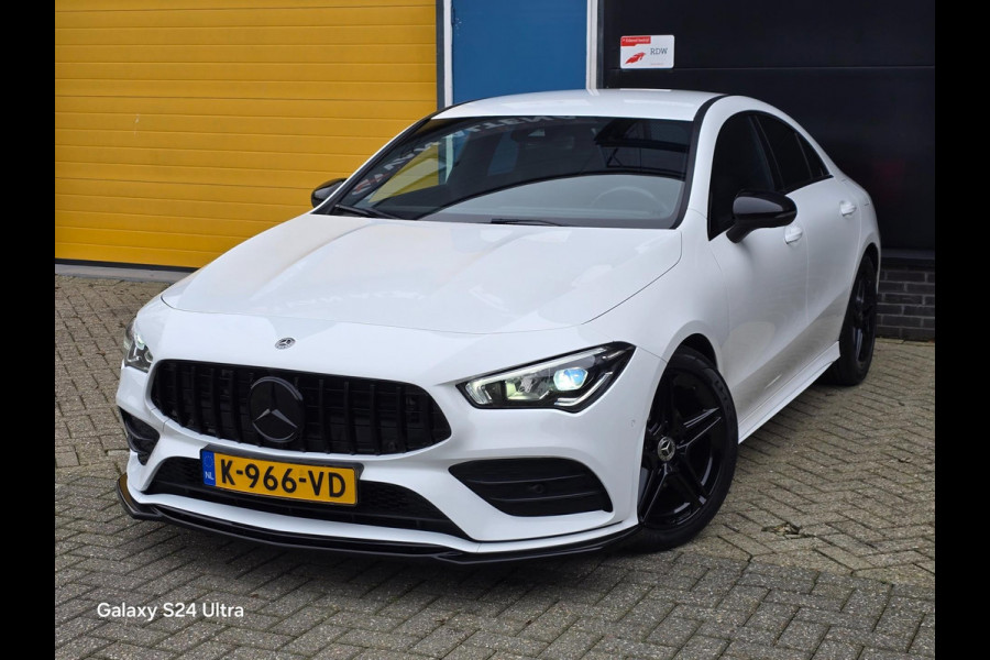 Mercedes-Benz CLA-Klasse 180 AMG 45 Look / Aut / TOPSTAAT / Navi / Ecc / Elek Pakket / Cruise Control / Led / Pdc / Allu Velgen