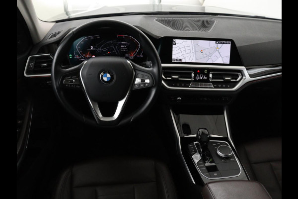 BMW 3-serie 330i High Executive Edition | 360 Camera | Leder | Harman/Kardon | Stoelverwarming | Camera | Carplay | Keyless | Live Cockpit | Navigatie | Full LED