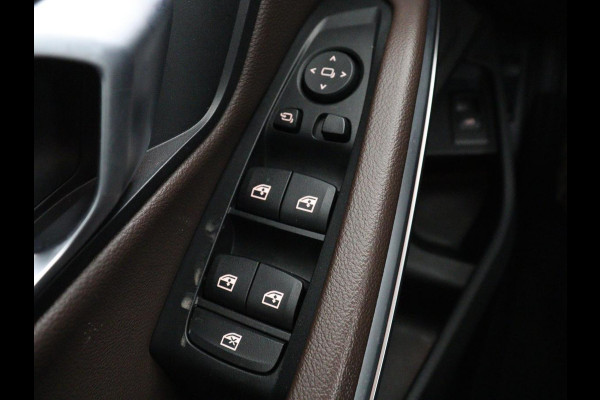 BMW 3-serie 330i High Executive Edition | 360 Camera | Leder | Harman/Kardon | Stoelverwarming | Camera | Carplay | Keyless | Live Cockpit | Navigatie | Full LED