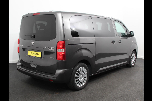 Toyota PROACE Electric Verso L2 Extra Range Cool 75 kWh 9p Personen bus | Climate Control | Apple Carplay/Android Auto | Parkeer sensoren | Cruise Control | Bumpers in kleur