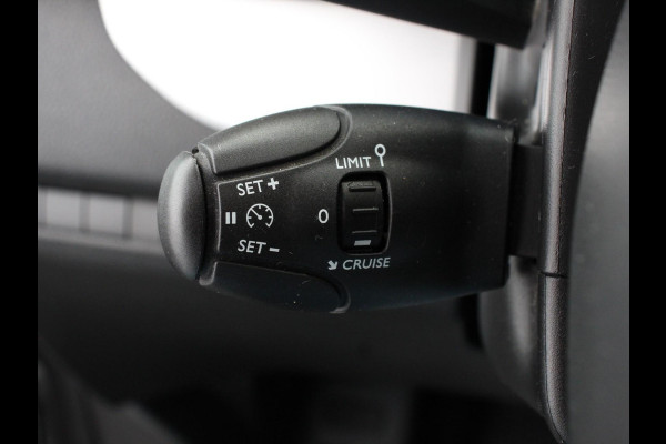 Toyota PROACE Electric Verso L2 Extra Range Cool 75 kWh 9p Personen bus | Climate Control | Apple Carplay/Android Auto | Parkeer sensoren | Cruise Control | Bumpers in kleur