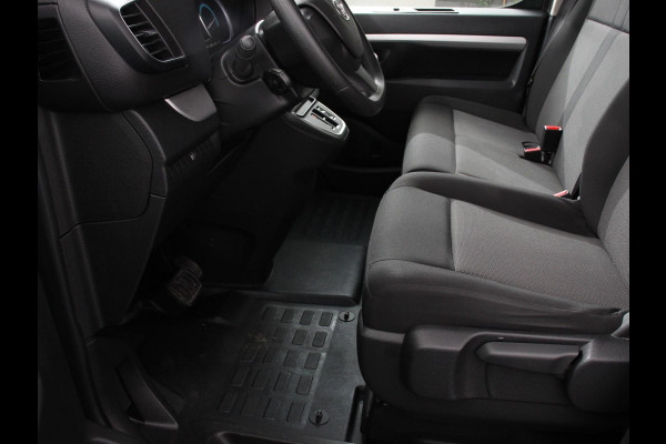 Toyota PROACE Electric Verso L2 Extra Range Cool 75 kWh 9p Personen bus | Climate Control | Apple Carplay/Android Auto | Parkeer sensoren | Cruise Control | Bumpers in kleur