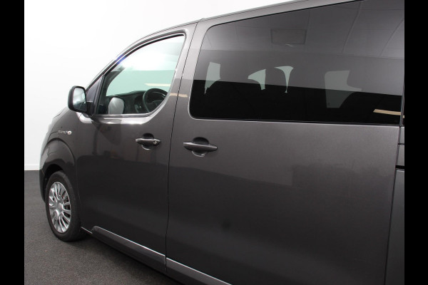 Toyota PROACE Electric Verso L2 Extra Range Cool 75 kWh 9p Personen bus | Climate Control | Apple Carplay/Android Auto | Parkeer sensoren | Cruise Control | Bumpers in kleur