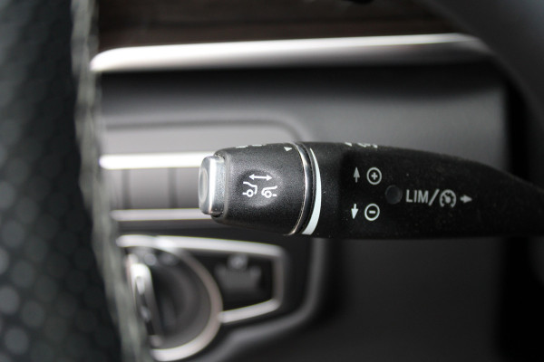 Mercedes-Benz V-Klasse 250d Aut / Lang / DC / 2x Elec Schuifdeur / 360 Camera / Burmester / Vol Opties / NIEUWSTAAT
