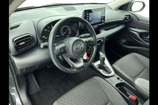 Toyota Yaris 1.5 Hybrid Active Auto. Navigatie Apple Carplay/Android Auto Camera Adaptive Cruise Control Climate Control
