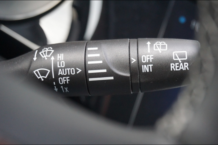 Opel Corsa 110PK Hybrid AUTOMAAT | CAMERA | STOEL\STUURVERWARMING | CARPLAY