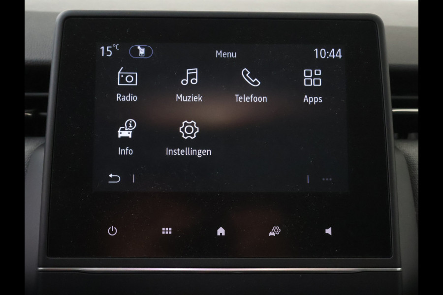 Renault Clio TCe 90PK evolution | CLIMAT CONTROL | WINTERPACK | CARPLAY | KEYLESS | PACK COMFORT | Carselexy