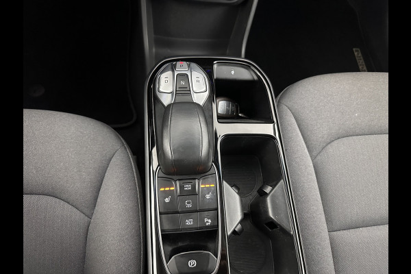 Hyundai IONIQ Comfort EV 38 kWh {SOH-100%} (INCL-BTW) *FULL-LED | ADAPTIVE-CRUISE | CAMERA | KEYLESS | DAB+ | NAVI-FULLMAP | HEATED-COMFORTSEATS | PRIVACYGLASS | ECC | AMBIENTLIGHT | DIGI-COCKPIT | SHIFTPADDLES | LANE-ASSIST | PDC | .