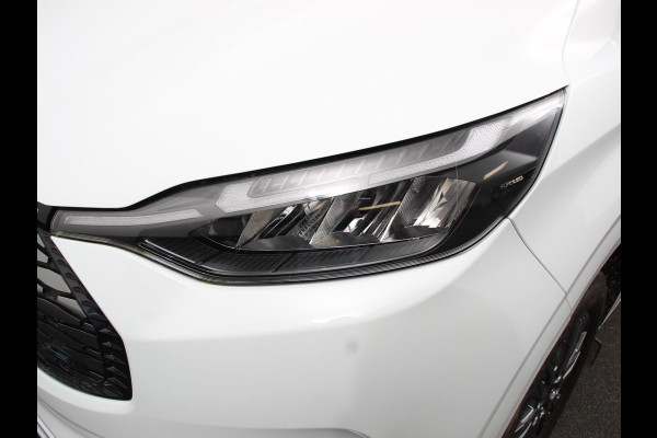 Ford Transit Custom 340 L2H1 Limited 65 kWh 8 persoons Cruise Control | Airco | Lichtmetalen Velgen | Extra getint glas