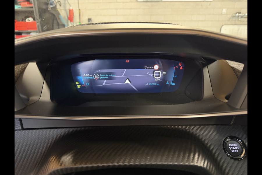 Peugeot 208 100pk GT-Line (Camera - Stoelverwarming - Automatische Airco - Parkeersensoren V+A - GT pakket)