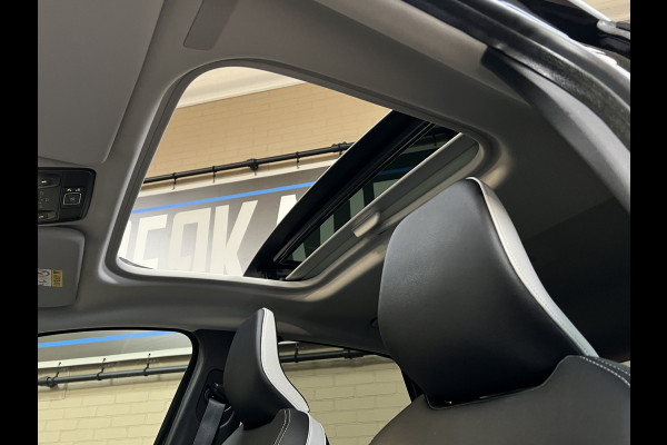 Renault Captur 1.3 TCe 155pk| Groot navi | PANO | ACC | 18" | Blindspot | Stoel&Stuur verwarming | Keurig nette goed onderhouden Captur.