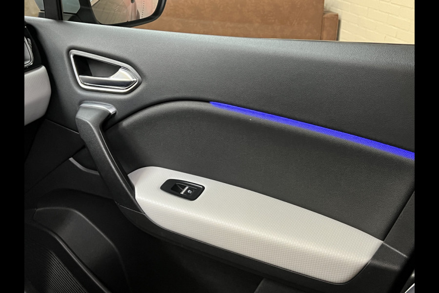 Renault Captur 1.3 TCe 155pk| Groot navi | PANO | ACC | 18" | Blindspot | Stoel&Stuur verwarming | Keurig nette goed onderhouden Captur.