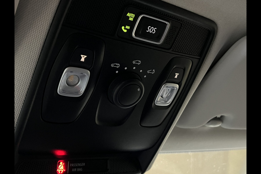 Renault Captur 1.3 TCe 155pk| Groot navi | PANO | ACC | 18" | Blindspot | Stoel&Stuur verwarming | Keurig nette goed onderhouden Captur.