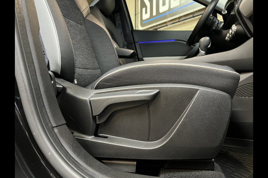 Renault Captur 1.3 TCe 155pk| Groot navi | PANO | ACC | 18" | Blindspot | Stoel&Stuur verwarming | Keurig nette goed onderhouden Captur.