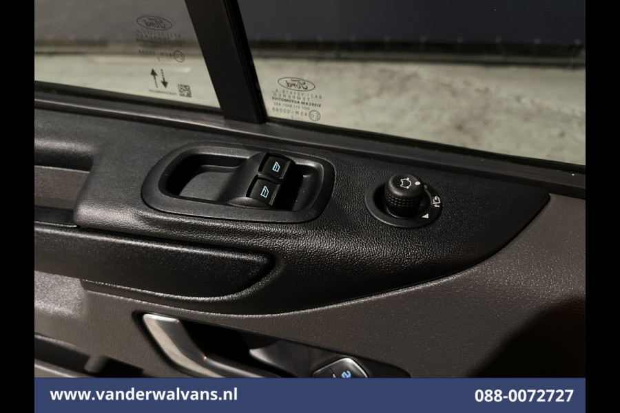Ford Transit Custom 2.0 TDCI 130pk L2H1 Euro6 Airco | Camera | Apple Carplay | LED | Cruisecontrol | 2800kg Trekhaak Android Auto, Stoelverwarming, Verwarmde voorruit, Parkeersensoren