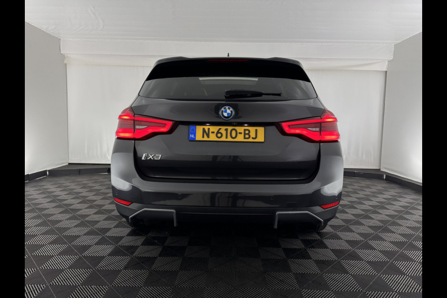 BMW iX3 High Executive 80 kWh [ 3-Fase-11kW ] {SOH-96%} (INCL-BTW) Aut. *PANO | LEATHER | HARMAN/KARDON | FULL-LED | BLINDSPOT | MEMORY-PACK | DIGI-COCKPIT | HEATED-SPORTSEATS | KEYLESS | TOPVIEW | DAB+ | NAVI-FULLMAP | HEAD-UP | 20''ALU*