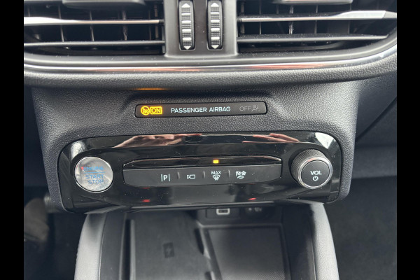 Ford Kuga 2.5 PHEV Titanium SCI |243pk | Orig. NL Auto | Wegklapbare trekhaak | Winter Pack | Adapitve cruise control | 2.100kg Trekgewicht