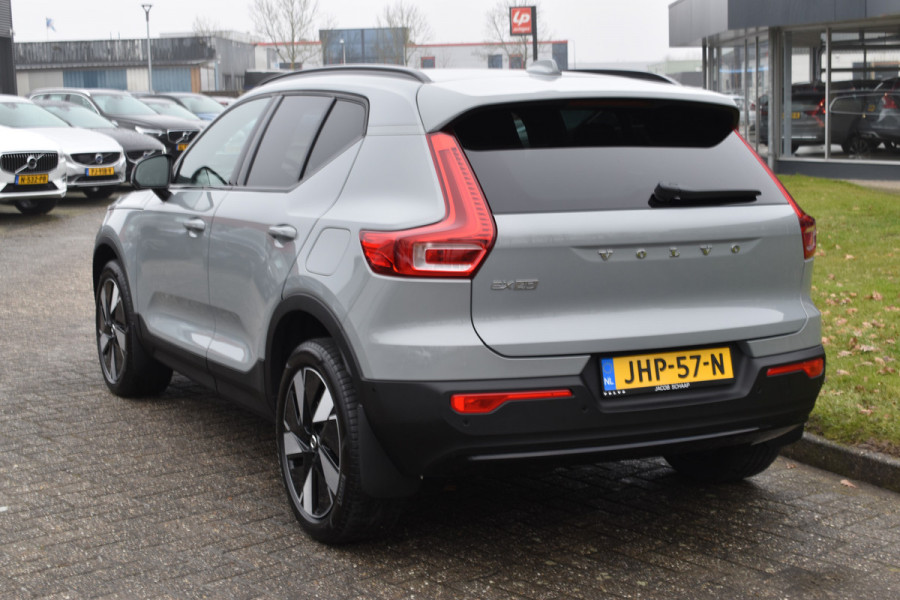 Volvo EX40 Extended Range 252PK Plus 82 kWh | Trekhaak | Elektr. Stoel | Camera | Stuurverwarming | ACC