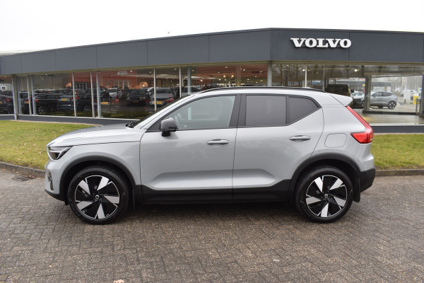 Volvo EX40 Extended Range 252PK Plus 82 kWh | Trekhaak | Elektr. Stoel | Camera | Stuurverwarming | ACC