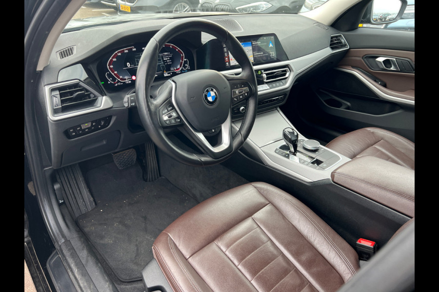 BMW 3 Serie Touring 320e xDrive Business Edition Plus Sport | Laser Led | Vol Leer | Stuurverwarming | Stoelverwarming | Keyless | Head-Up Display | Apple Carplay | Navigatie |