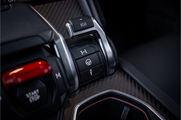 Lamborghini Urus 4.0 V8 Performante - Original Color l Akrapovic l Carbon Pack