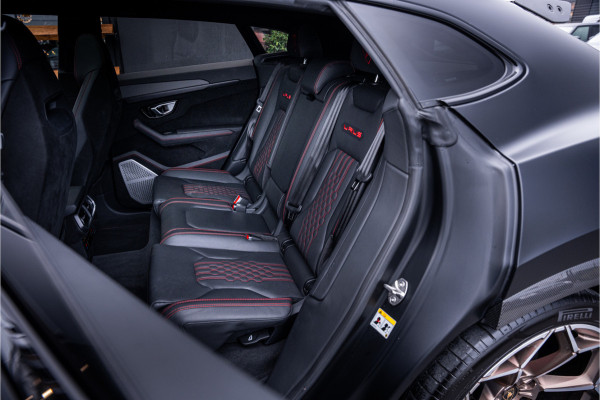 Lamborghini Urus 4.0 V8 Performante - Original Color l Akrapovic l Carbon Pack