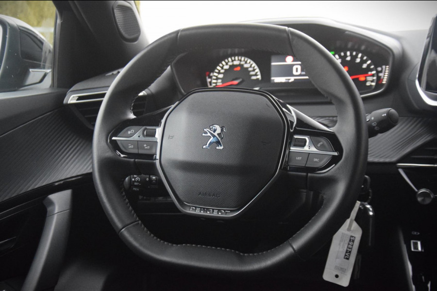 Peugeot 2008 1.2 PureTech Active Pack NAVIGATIE FULL MAP/CRUISE CONTROL/16" ALL SEASON BANDEN