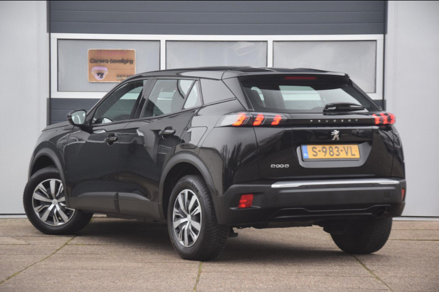 Peugeot 2008 1.2 PureTech Active Pack NAVIGATIE FULL MAP/CRUISE CONTROL/16" ALL SEASON BANDEN