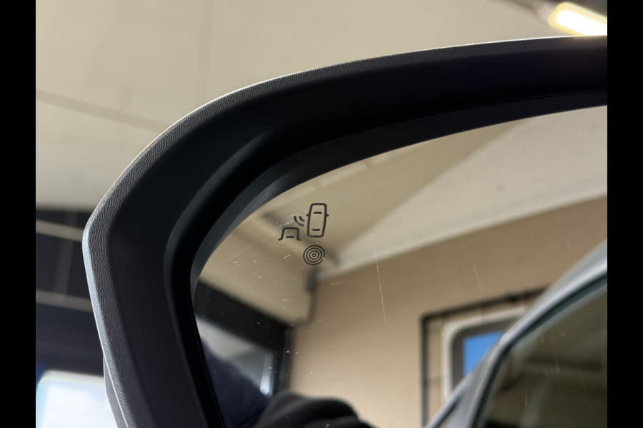 Dacia Duster 1.3 TCe 150 Extreme | Navi | 17" | Blindspot | 360 | Stoelverwarming | Cruise control | 100% Dealer onderhouden!