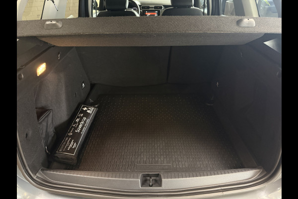 Dacia Duster 1.3 TCe 150 Extreme | Navi | 17" | Blindspot | 360 | Stoelverwarming | Cruise control | 100% Dealer onderhouden!