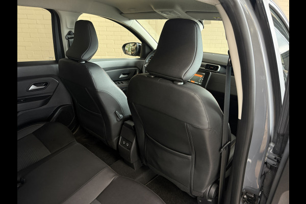 Dacia Duster 1.3 TCe 150 Extreme | Navi | 17" | Blindspot | 360 | Stoelverwarming | Cruise control | 100% Dealer onderhouden!