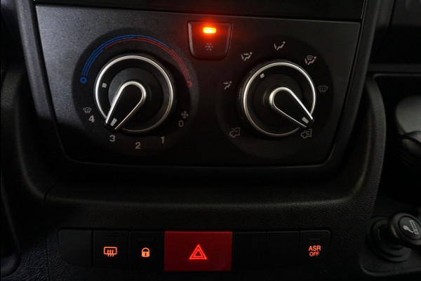 Opel Movano 140pk L2H2 Edition Navi Camera Parkeersensoren Trekhaak Cruise control Airco