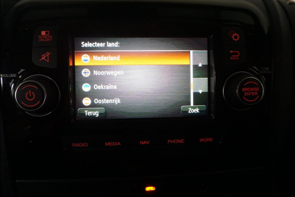 Opel Movano 140pk L2H2 Edition Navi Camera Parkeersensoren Trekhaak Cruise control Airco