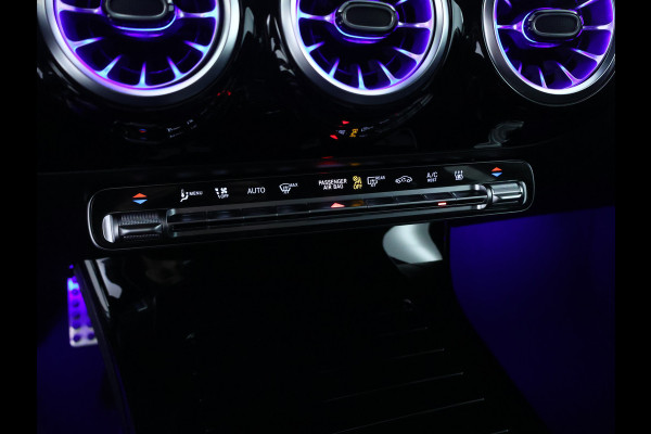 Mercedes-Benz A-Klasse 250 e Star Edition AMG Line | AMG Line | Sfeerverlichting | Achteruitrijcamera | Apple CarPlay | Inclusief 24 maanden MB Certified garantie voor Europa.