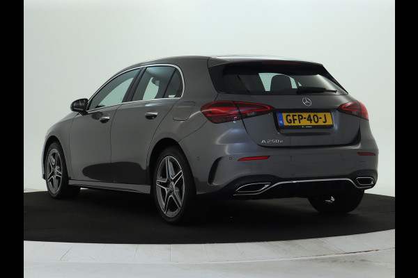 Mercedes-Benz A-Klasse 250 e Star Edition AMG Line | AMG Line | Sfeerverlichting | Achteruitrijcamera | Apple CarPlay | Inclusief 24 maanden MB Certified garantie voor Europa.