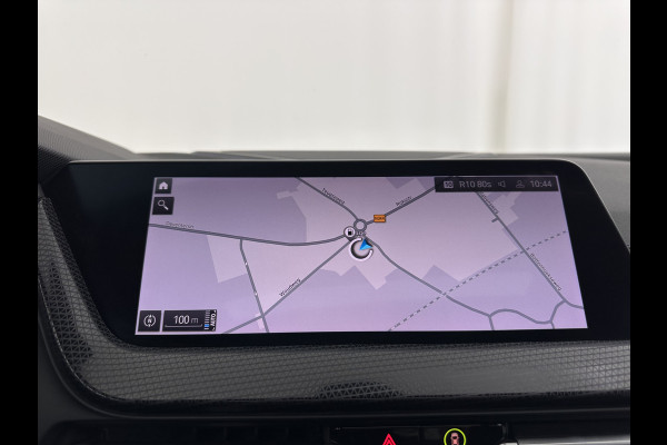 BMW 2 Serie Gran Coupé 220i M-Sportpack Business Edition (INCL-BTW) Aut. *PANO | MICROFIBRE-SPORTSEATS | FULL-LED | DIGI-COCKPIT | CAMERA | NAVI-FULLMAP | HIFI-SOUND | DAB+ | ECC | PDC | CRUISE | CARPLAY | KEYLESS | PRIVACYGLASS | 18"ALU*