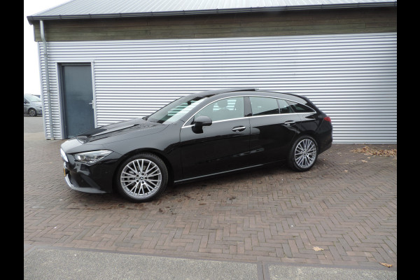 Mercedes-Benz CLA-Klasse Shooting Brake 200 Business Solution Luxury panoramadak trekhaak