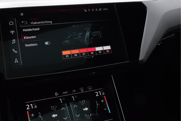 Audi e-tron S Quattro 371kW / Luchtvering/ Standkachel/ Bang & Olufsen Sound System/ Trekhaak/ Panoramadak/