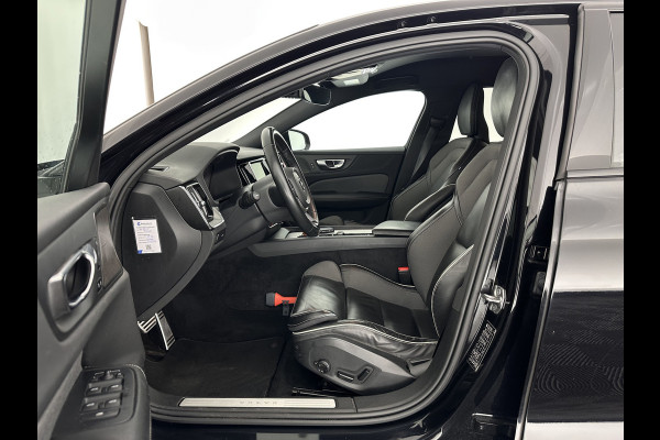 Volvo S60 2.0 B3 R-Design Black Edition (INCL-BTW) Aut. *FULL-LED | LEATHER | HEATED-R-SPORTSEATS | HARMAN/KARDON | MEMORY-PACK | CAMERA | NAVI-FULLMAP | ECC | PRIVACYGLASS | PDC | CRUISE | LANE-ASIST | DAB | DIGI-COCKPIT | TOWBAR