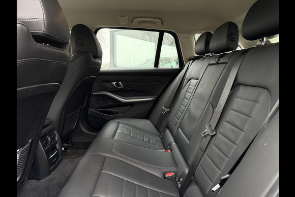 BMW 3 Serie Touring 320e Aut. Hybrid Executive Business | Leder Sport | Trekhaak | BMW Laser |