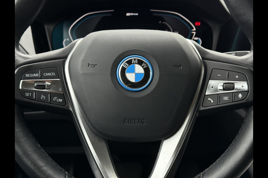 BMW 3 Serie Touring 320e Aut. Hybrid Executive Business | Leder Sport | Trekhaak | BMW Laser |